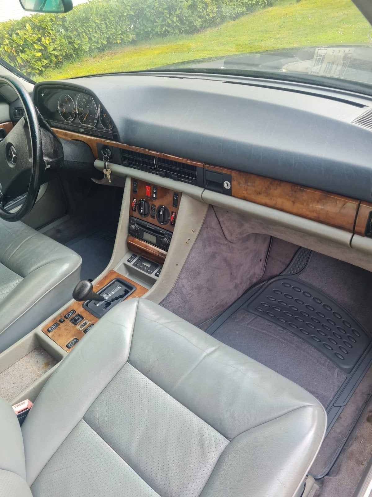 Mercedes SE 300 laatste producer jaar , oldtimer, foto 11