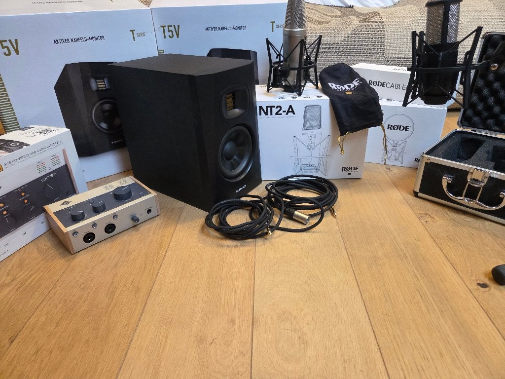 Thuisstudio (kavel te betreden), Audio, Tv en Foto, Professionele apparaten, Ophalen, Zo goed als nieuw, Audio