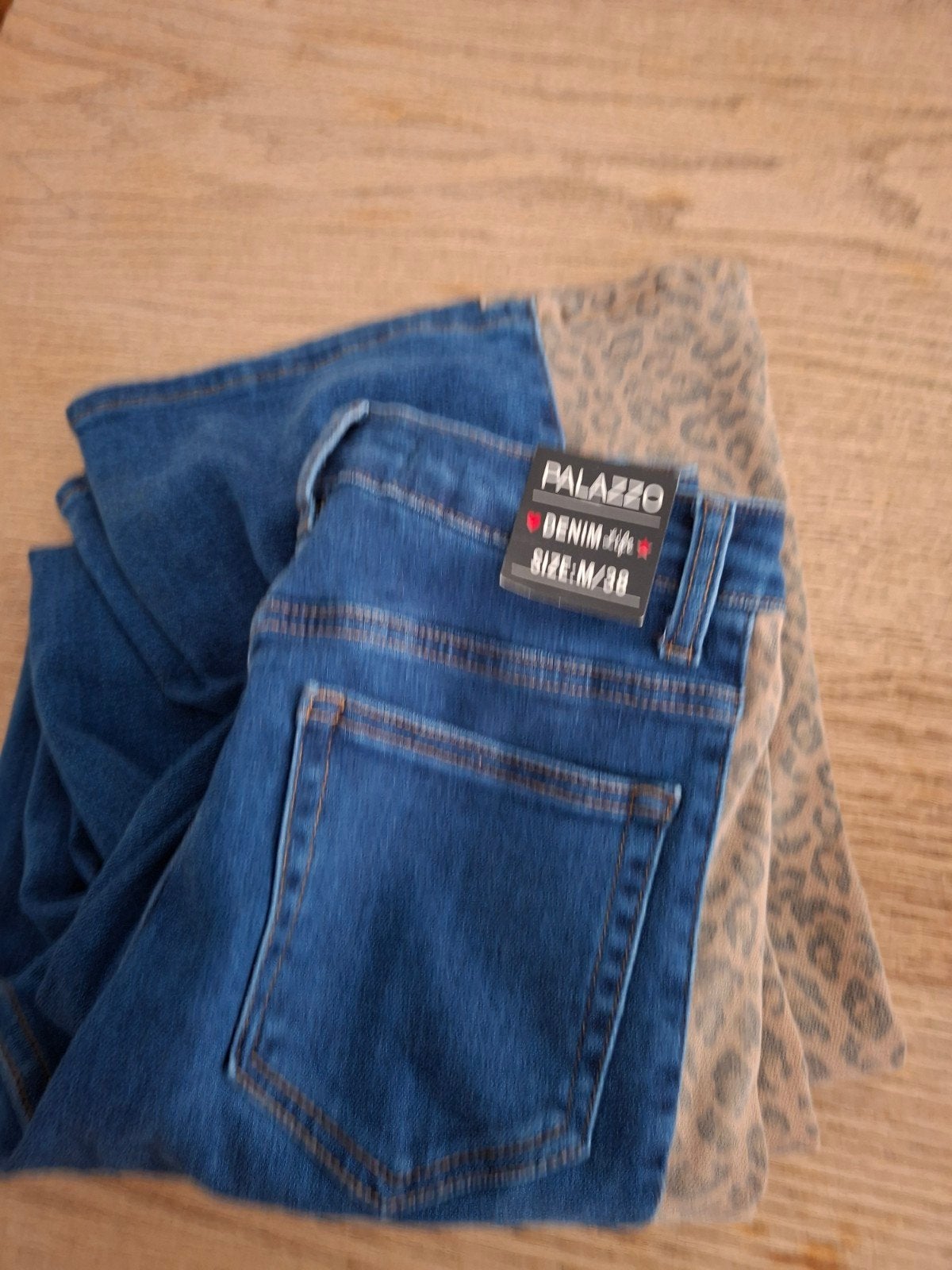 broek met brede pijpen, Ophalen