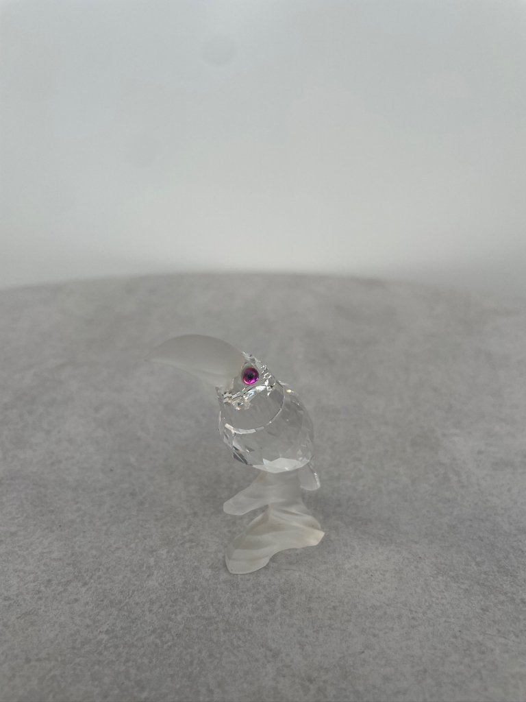 Swarovski Toekan op tak 119441 met doos & certificaat, Ophalen, Gebruikt, Figuurtje