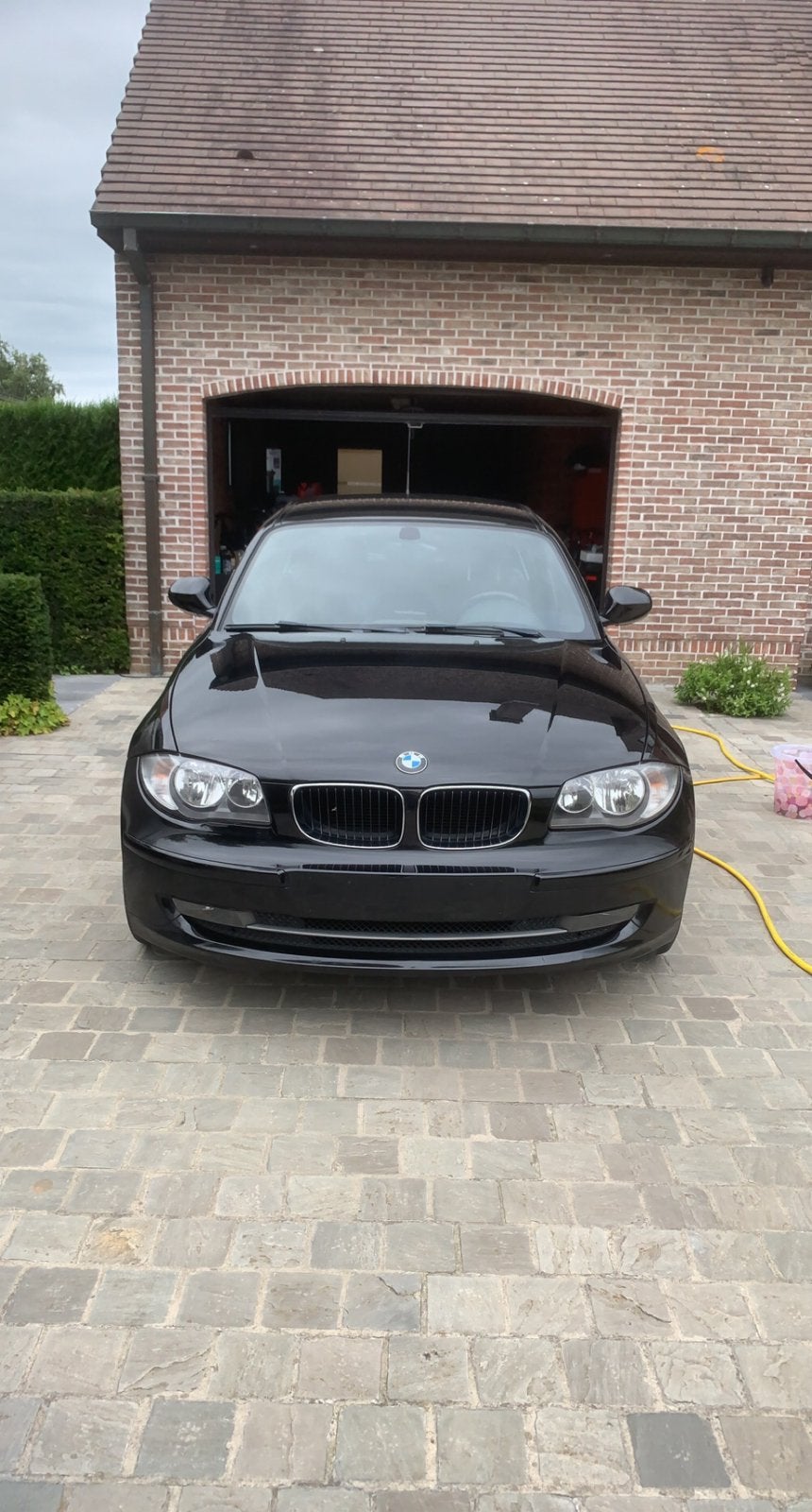 BMW 116d Édition Drapeau Croisé, Achat, Noir, 5 portes, Diesel