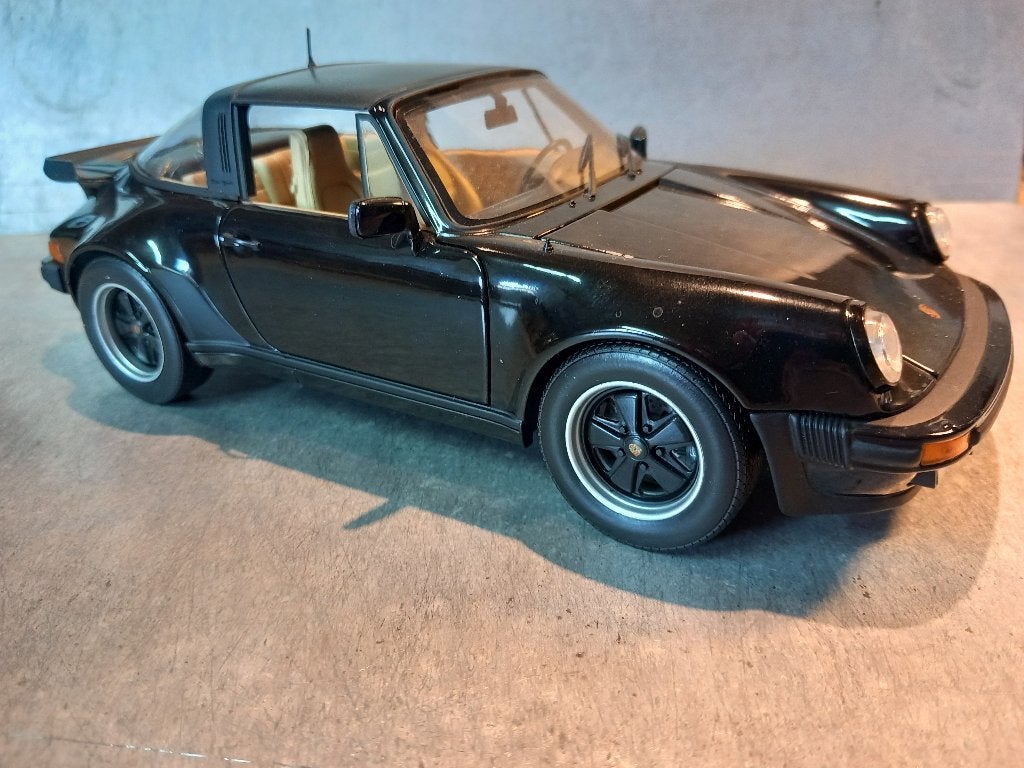 Porsche 911 Targa noire 3.3L 1987 NOREV 1/18e, Enlèvement ou Envoi, Neuf, Voiture, Norev