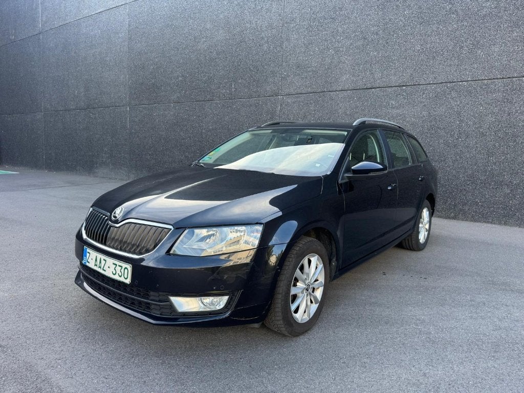 Skoda Octavia 2.0 TDi - Automaat - Euro 6, Auto's, 4 cilinders, Zwart, Bedrijf, 5 deurs