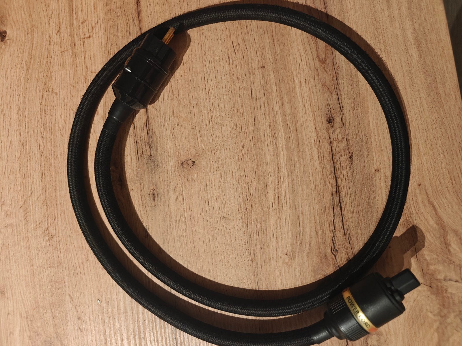 Kemp reference powercord 1,5 meter c13, Audio, Tv en Foto, Audiokabels en Televisiekabels, Ophalen of Verzenden