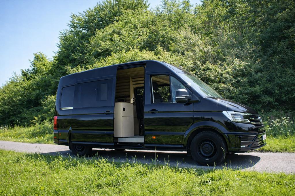 Volkswagen Crafter Off-grid Camper, Automaat, Chemisch toilet, Buscamper of Camperbus, Volkswagen