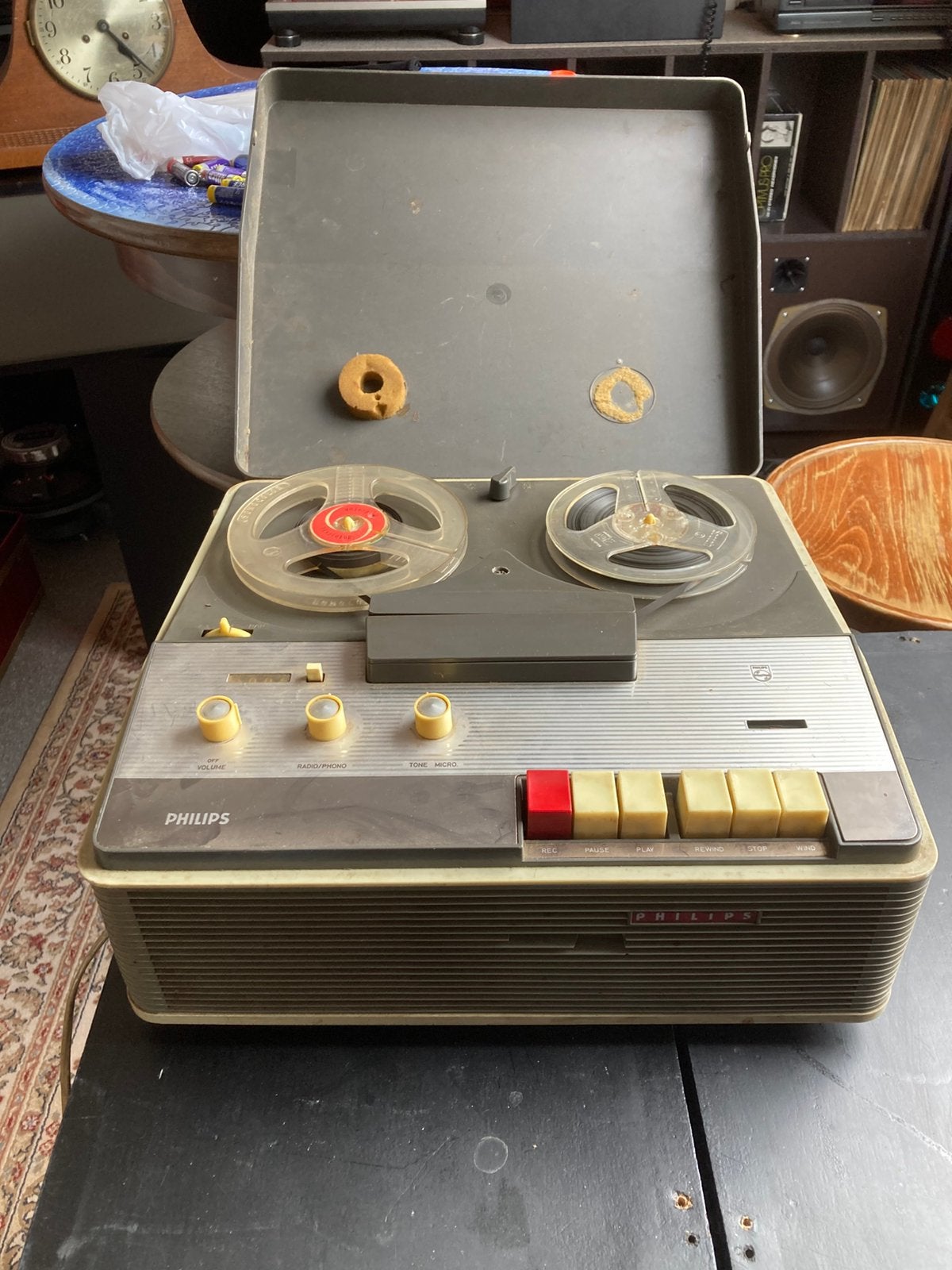 Ancien magnétophone Philips, Enlèvement, Magnétophone, Avec protection anti-poussière