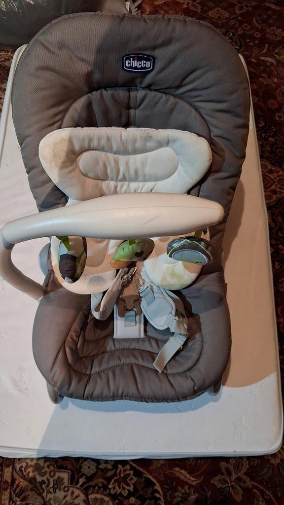 Transat gris foncé Chicco avec nœud de jeu, Comme neuf, Avec ceinture(s), Chaise rebondissante, Enlèvement