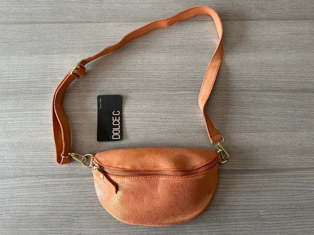 Sac à bandoulière Dolce C (n 7832), Enlèvement ou Envoi, Neuf, Brun, Sac à bandoulière