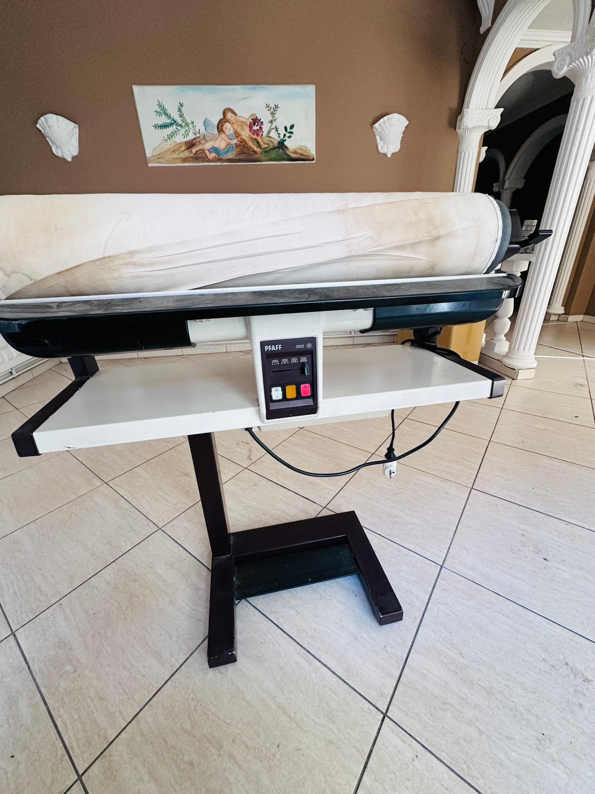 Strijkmachine amper drie maal gebruikt!!! Nog nieuw, Ophalen, Zo goed als nieuw