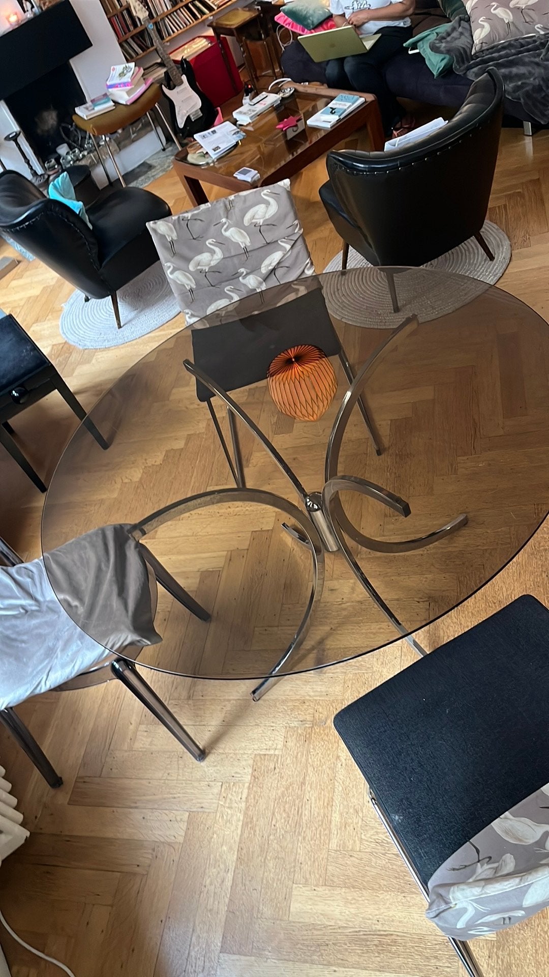 Vintage tafel, Huis en Inrichting, Tafels | Eettafels, Ophalen, Gebruikt, Glas, Vier personen