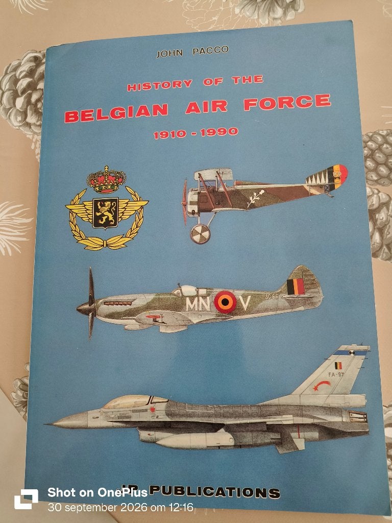 Histoire de l'armée de l'air belge 1910 - 1990, Enlèvement, Armée de l'air, Livre ou Revue