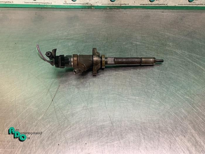 Verstuiver (diesel) van een Peugeot 308 (308 08-), Gebruikt, -, -, Ophalen of Verzenden