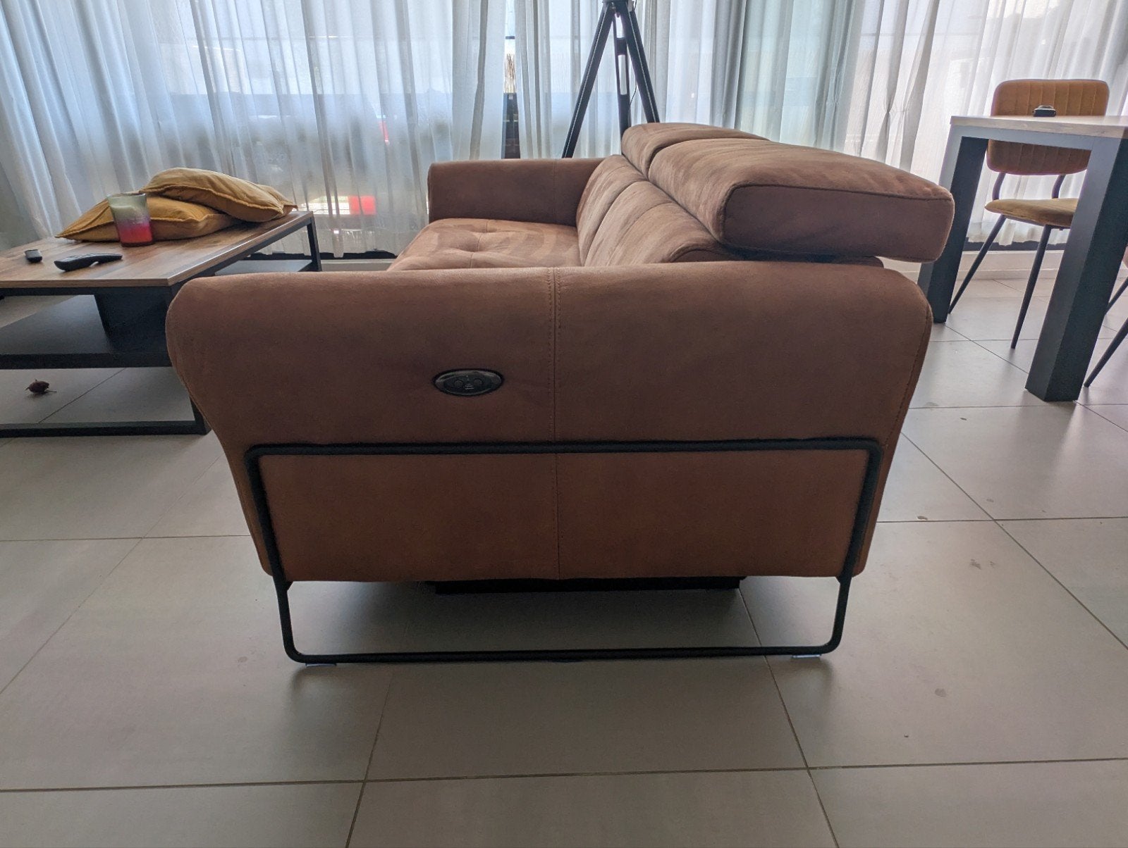 Moderne Cognac Zetel – Tweezitter – Elektrisch Verstelbaar +, Ophalen of Verzenden