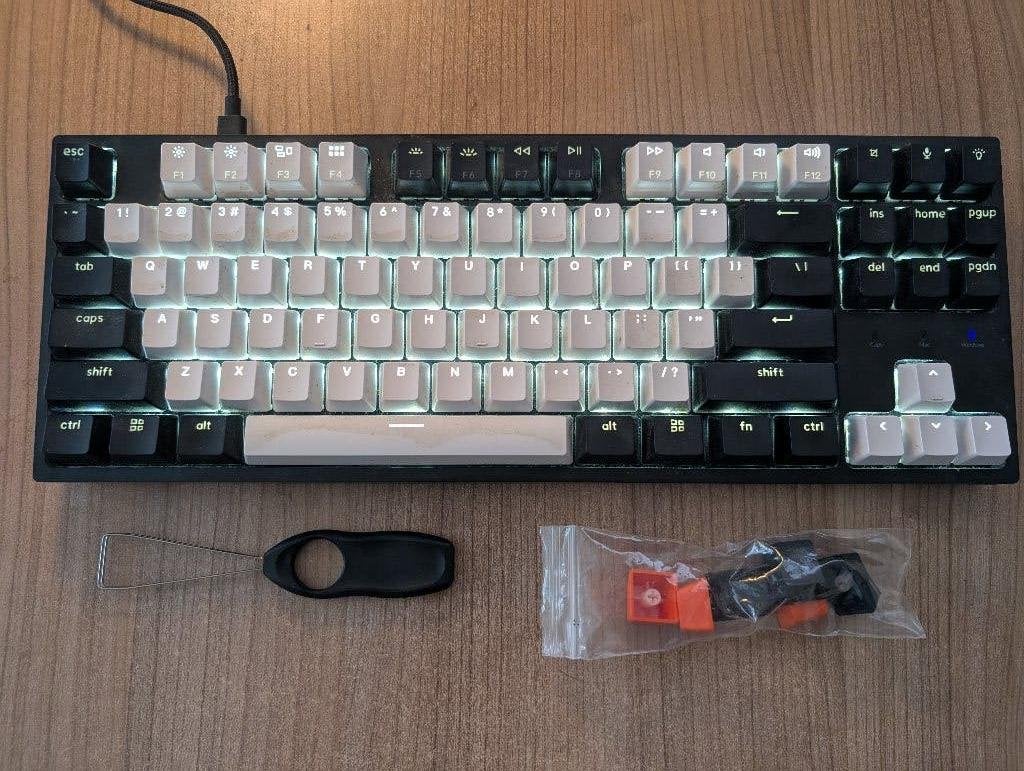 Keychron C1 Mechanisch Toetsenbord, Computers en Software, Toetsenborden, Ophalen, Keychron, Gebruikt, Qwerty