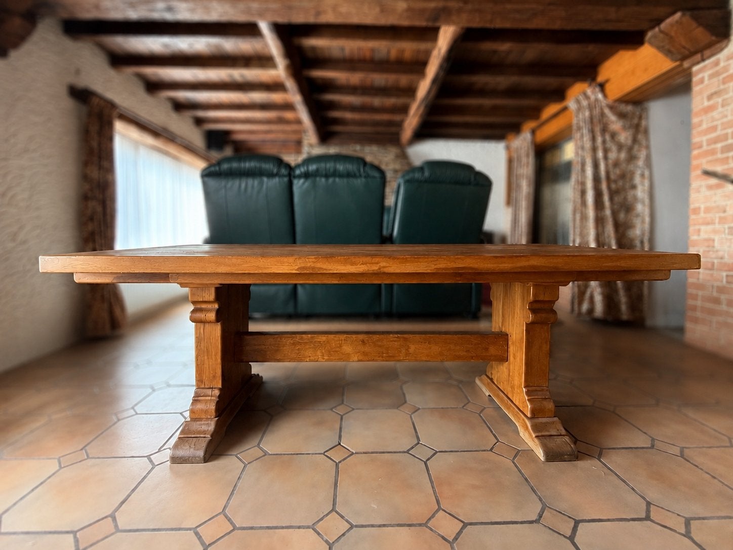 Salle a manger en chene avec 6 chaises, Ophalen