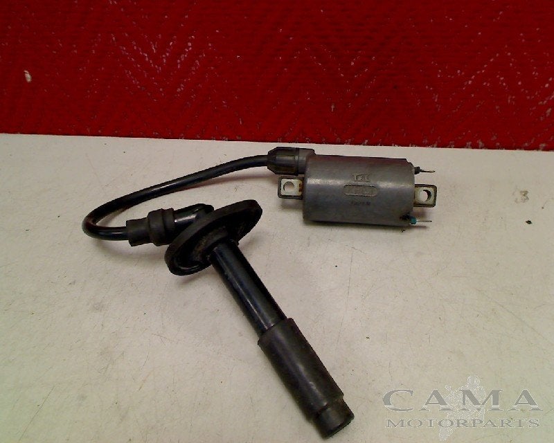 BOBINE D'ALLUMAGE ZZR 250 (ZZR250 ZZ-R250 EX250H (KP03), Dhr. S. di Majo, Utilisé, Info@cama-motorparts.nl, P.J. Troelstraweg 8 8
3144 CX  MAASSLUIS, NL