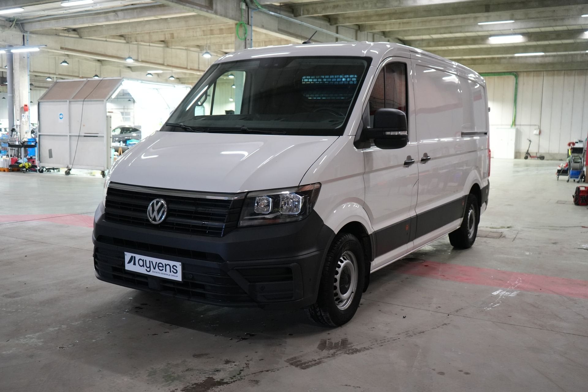 (2DXN207) VOLKSWAGEN CRAFTER, Voorwielaandrijving, 4 deurs, Stof, Gebruikt