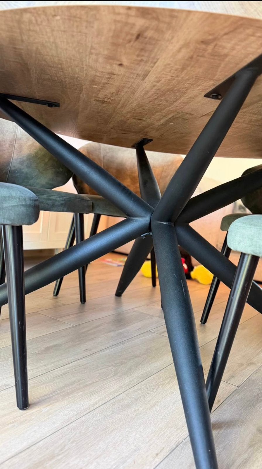 Eettafel Mangohout 140x140, Huis en Inrichting, Ophalen, Zo goed als nieuw