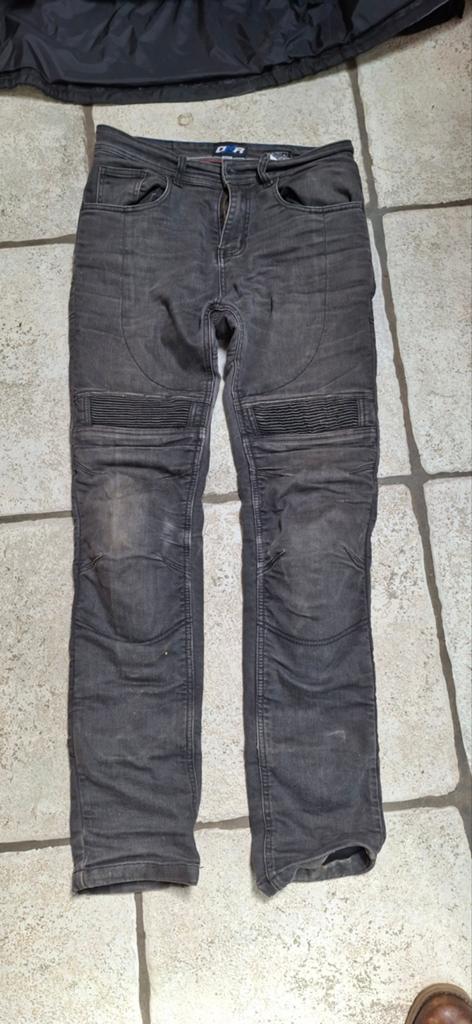 Veste et pantalon moto, Enlèvement