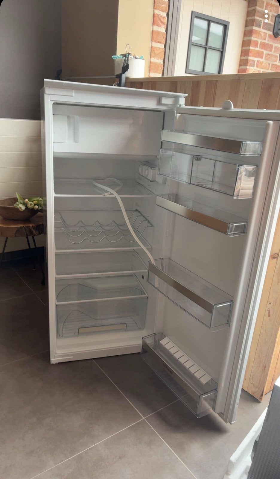 Nouveau réfrigérateur encastré avec petit congélateur, Electroménager, Enlèvement, Neuf, Avec compartiment congélateur