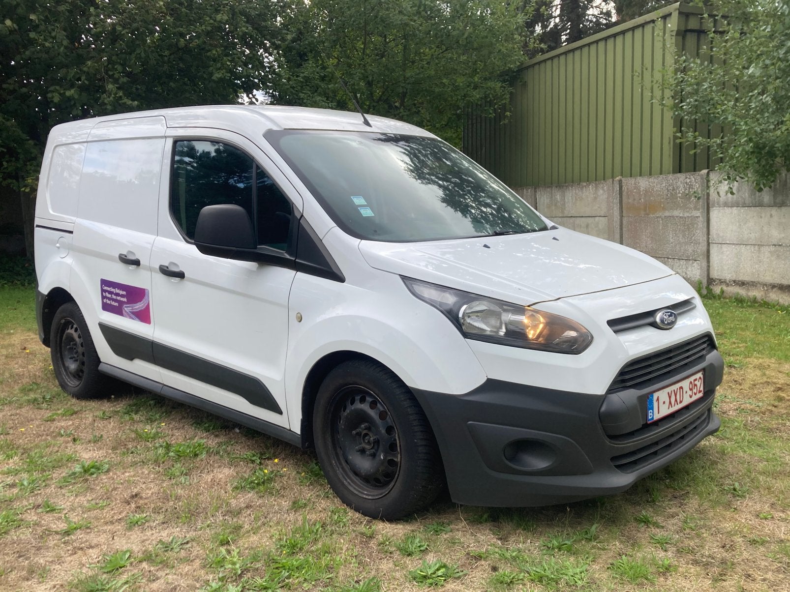Ford Transit Connect 3 zitplaatsen 2015, Voorwielaandrijving, Euro 5, Stof, 1600 cc