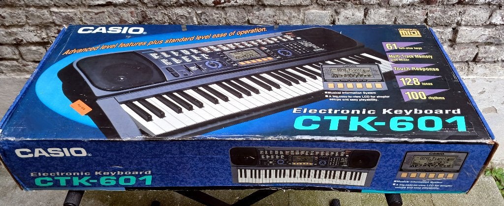 CASIO CTK6, Muziek en Instrumenten, Keyboards, Casio, 61 toetsen, Ophalen of Verzenden, Zo goed als nieuw