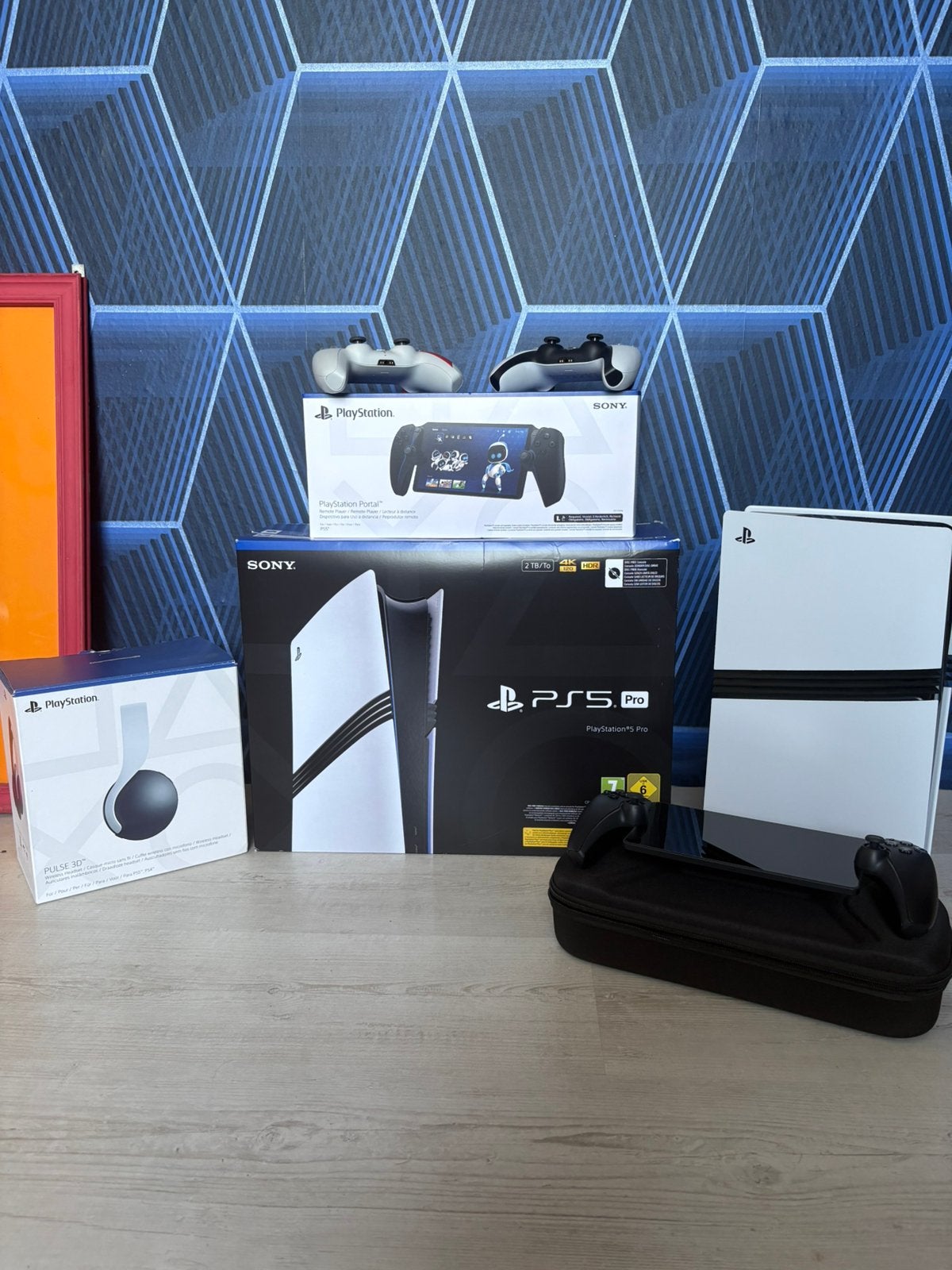 Ps5 Pro+ Playstation portal !, TV, Hi-fi & Vidéo, Caméscopes numériques, Comme neuf, Enlèvement ou Envoi