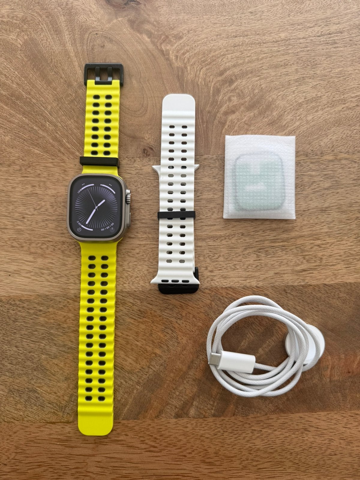 Apple Watch Ultra 49 mm Titanium Als Nieuw, IOS, Ophalen of Verzenden, Zo goed als nieuw, Waterdicht