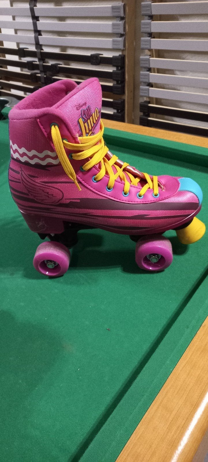 rolschaatsen Disney. maat 38-39. zo goed als nieuw, Enfants & Bébés, Enlèvement ou Envoi, Comme neuf, Femmes