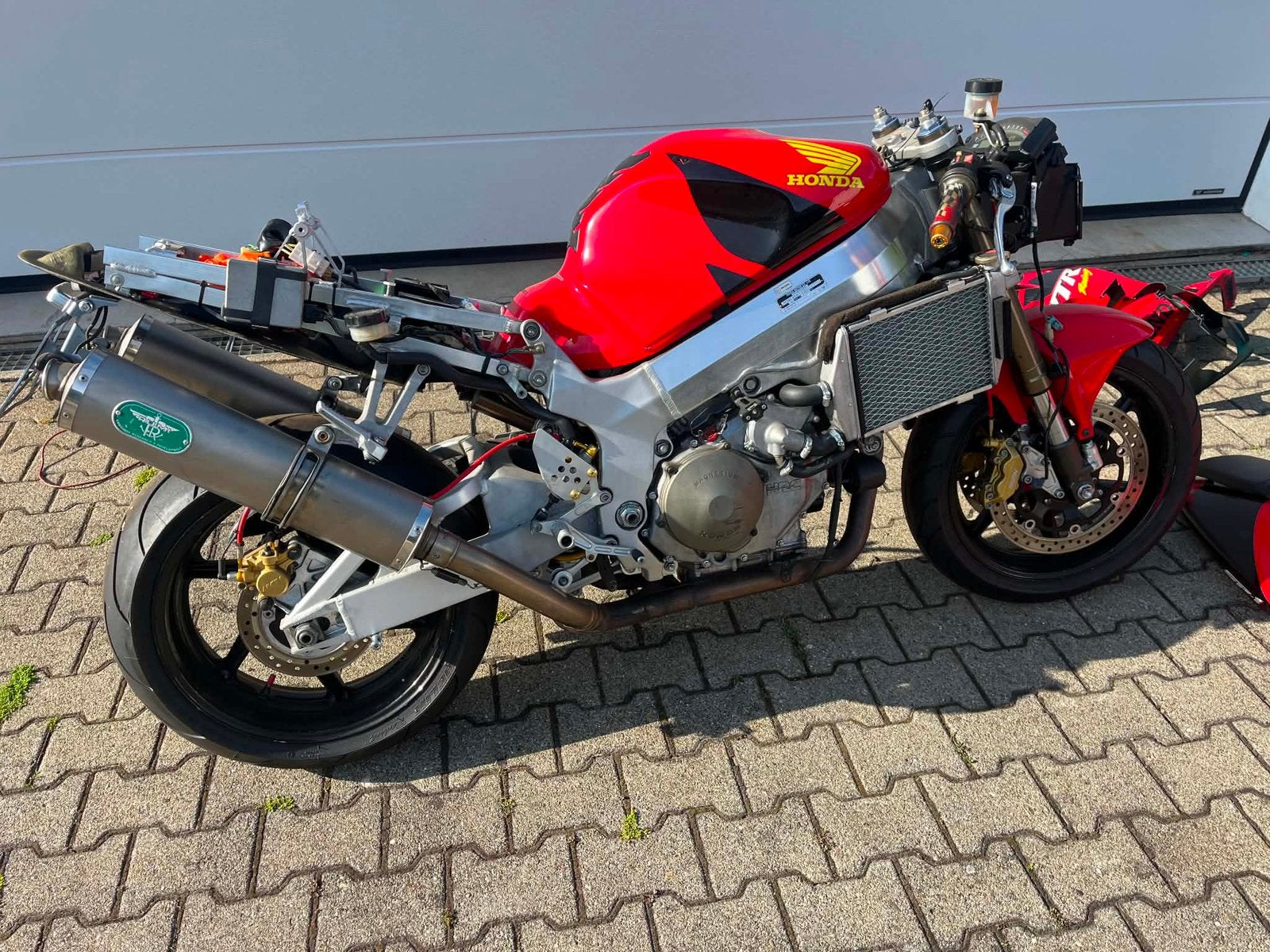 Honda vtr sp1, Particulier