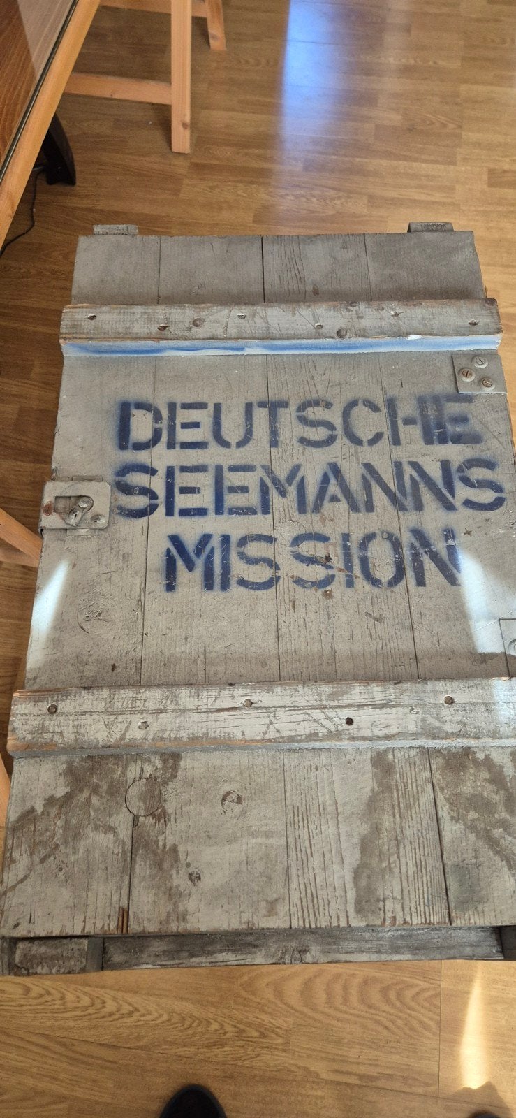 Originele Duitse houten panzer munitie kist, Ophalen