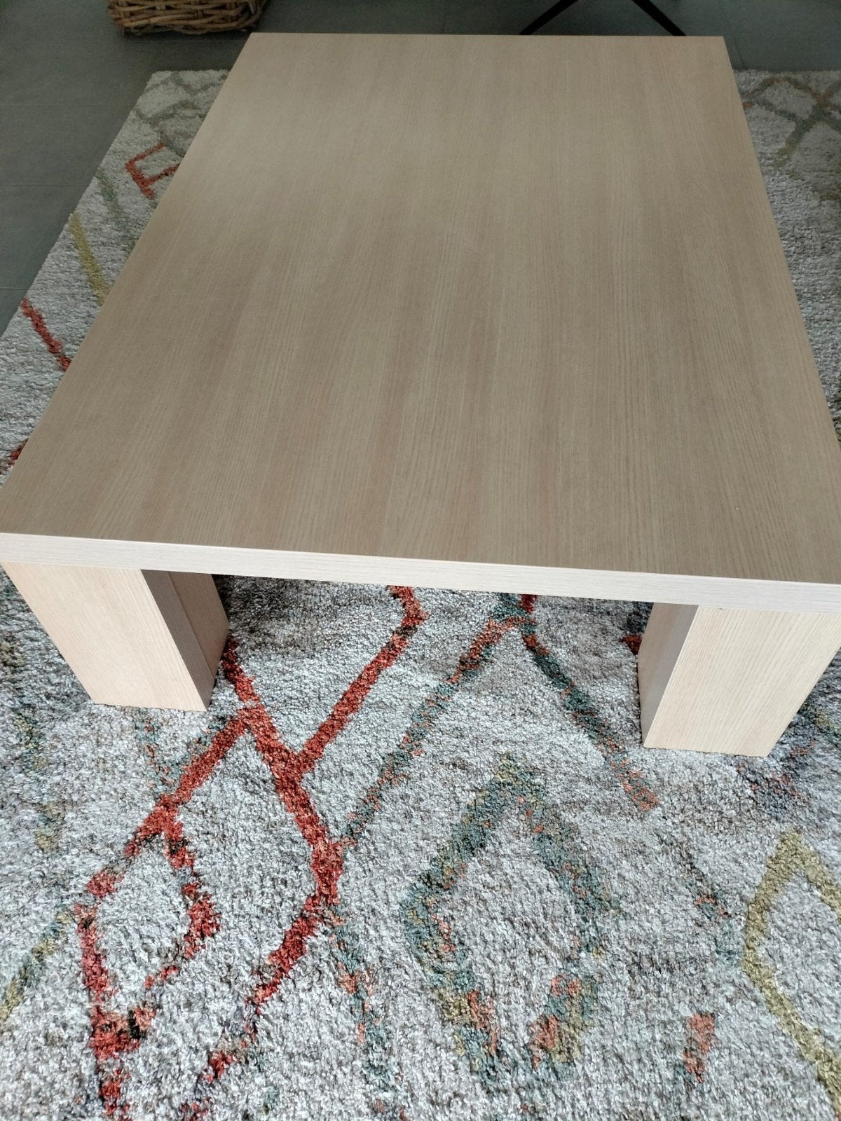 Table basse en placage de hêtre, Maison & Meubles, Enlèvement