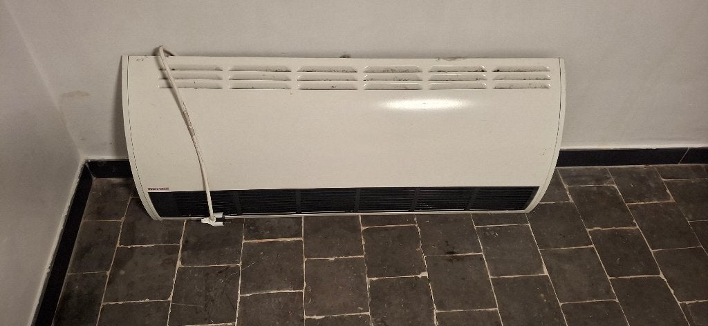Kachel, Bricolage & Construction, Comme neuf, Enlèvement, Poêle, 30 à 80 cm