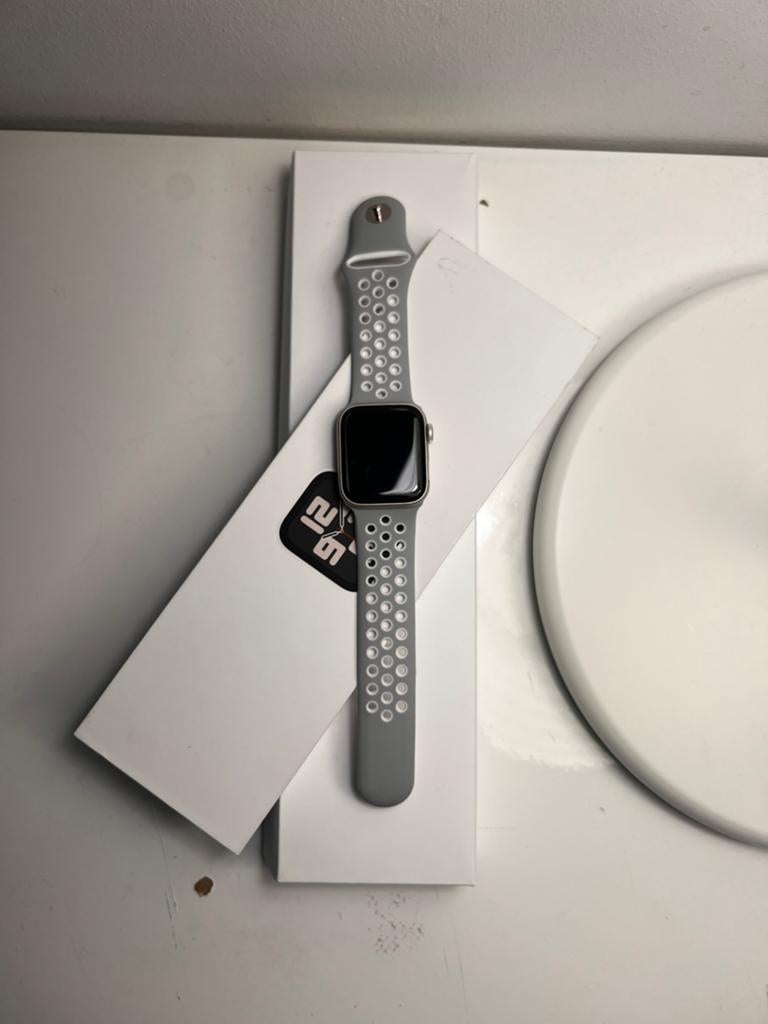 Apple Watch SE 2 - Zo goed als nieuw, Enlèvement, Comme neuf