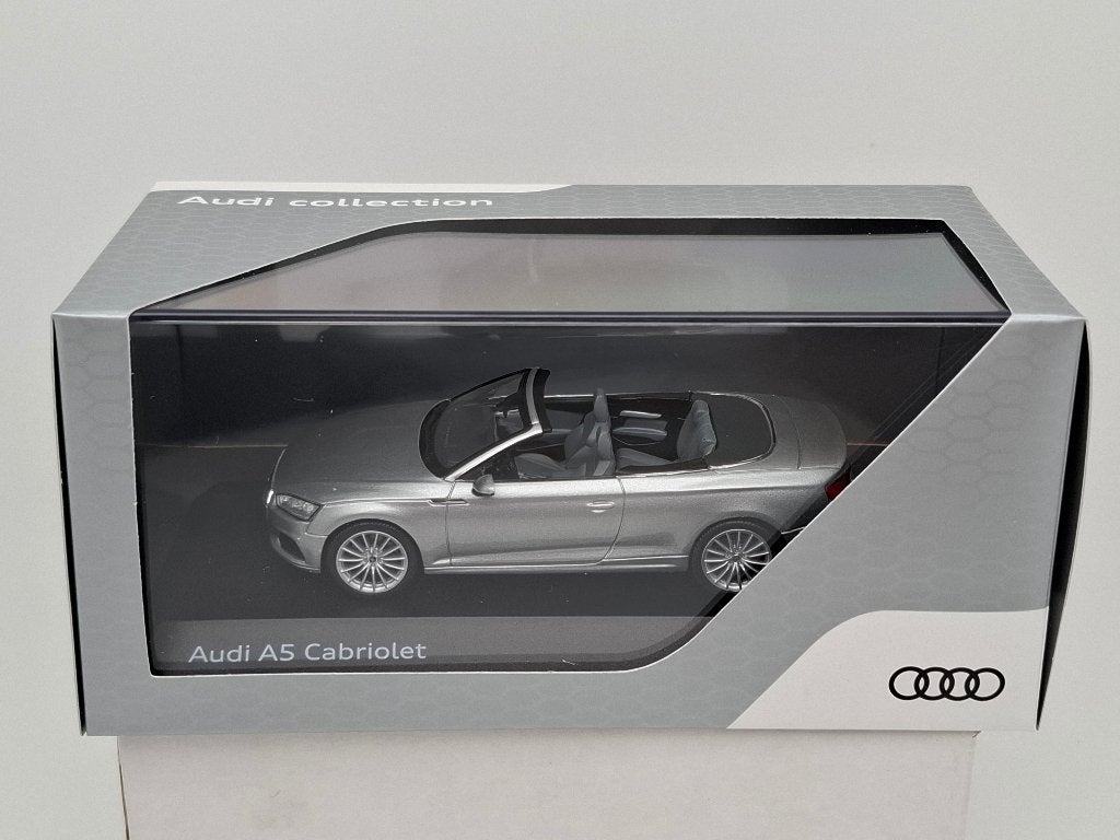 Audi A5 cabriolet "Florett Silver"- 1/43, Verzenden, Zo goed als nieuw, Auto