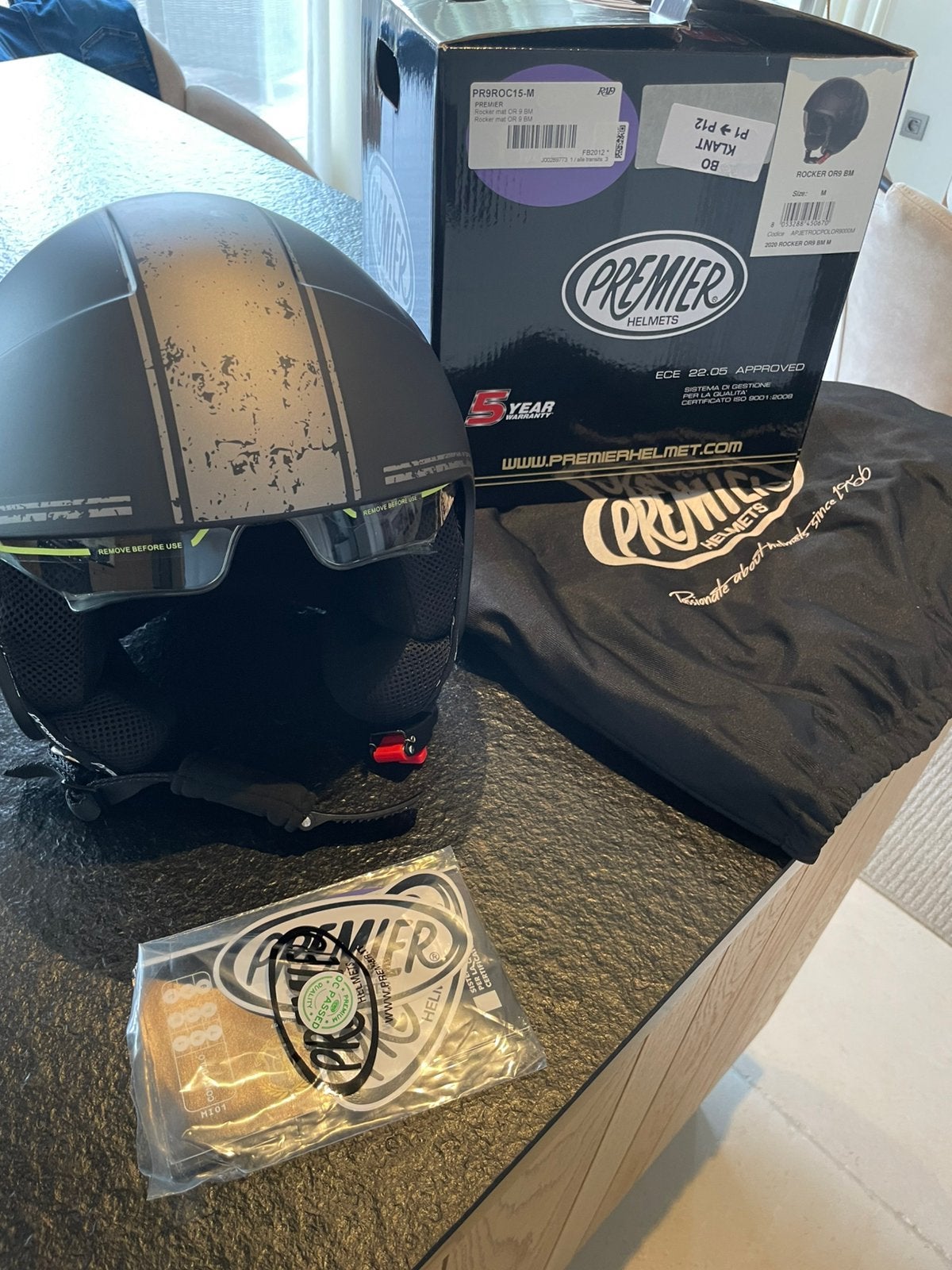 Helm Premier Rocker NIEUW maat M, Motoren, Ophalen, Nieuw met kaartje, M