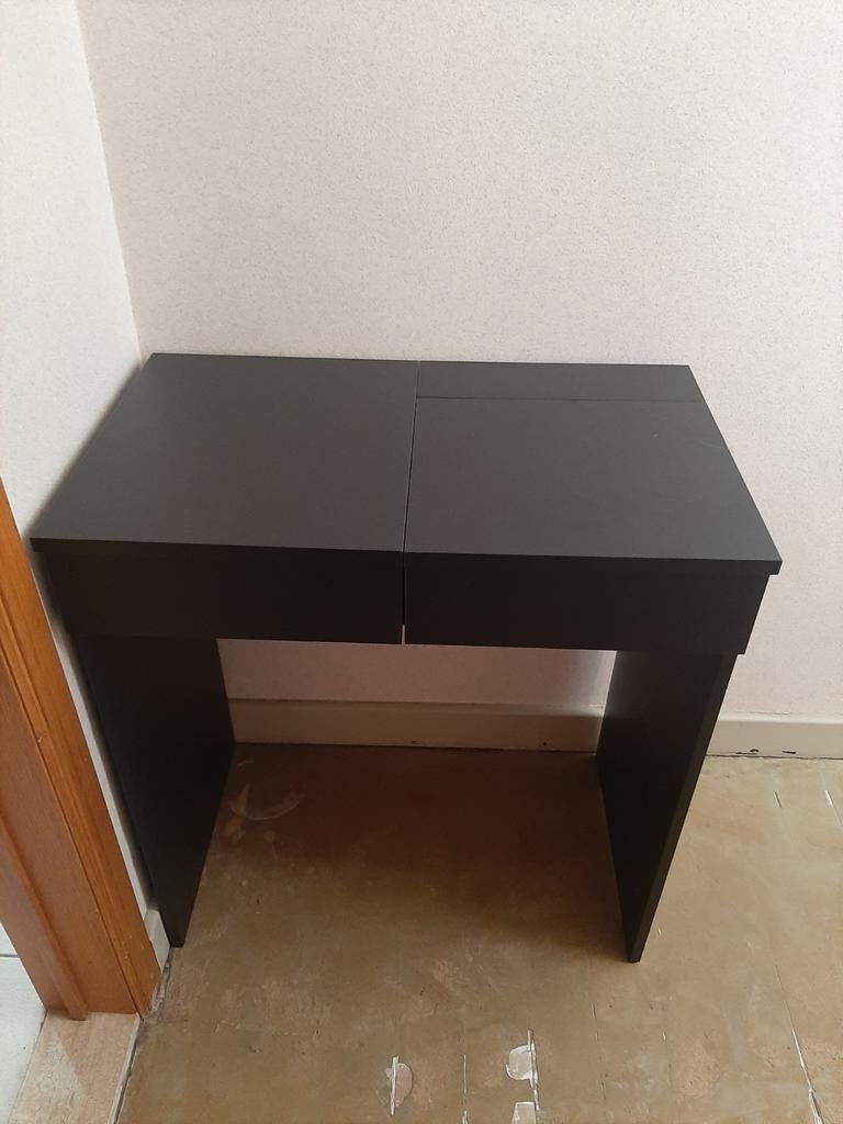 Make-up tafel ikea, Huis en Inrichting, Tafels | Kaptafels, Ophalen, Zo goed als nieuw, Minder dan 50 cm, Minder dan 100 cm