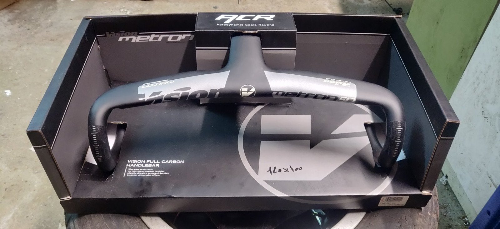 Nieuwe Vision Metron 5D ACR carbon cockpit, Ophalen, Carbon