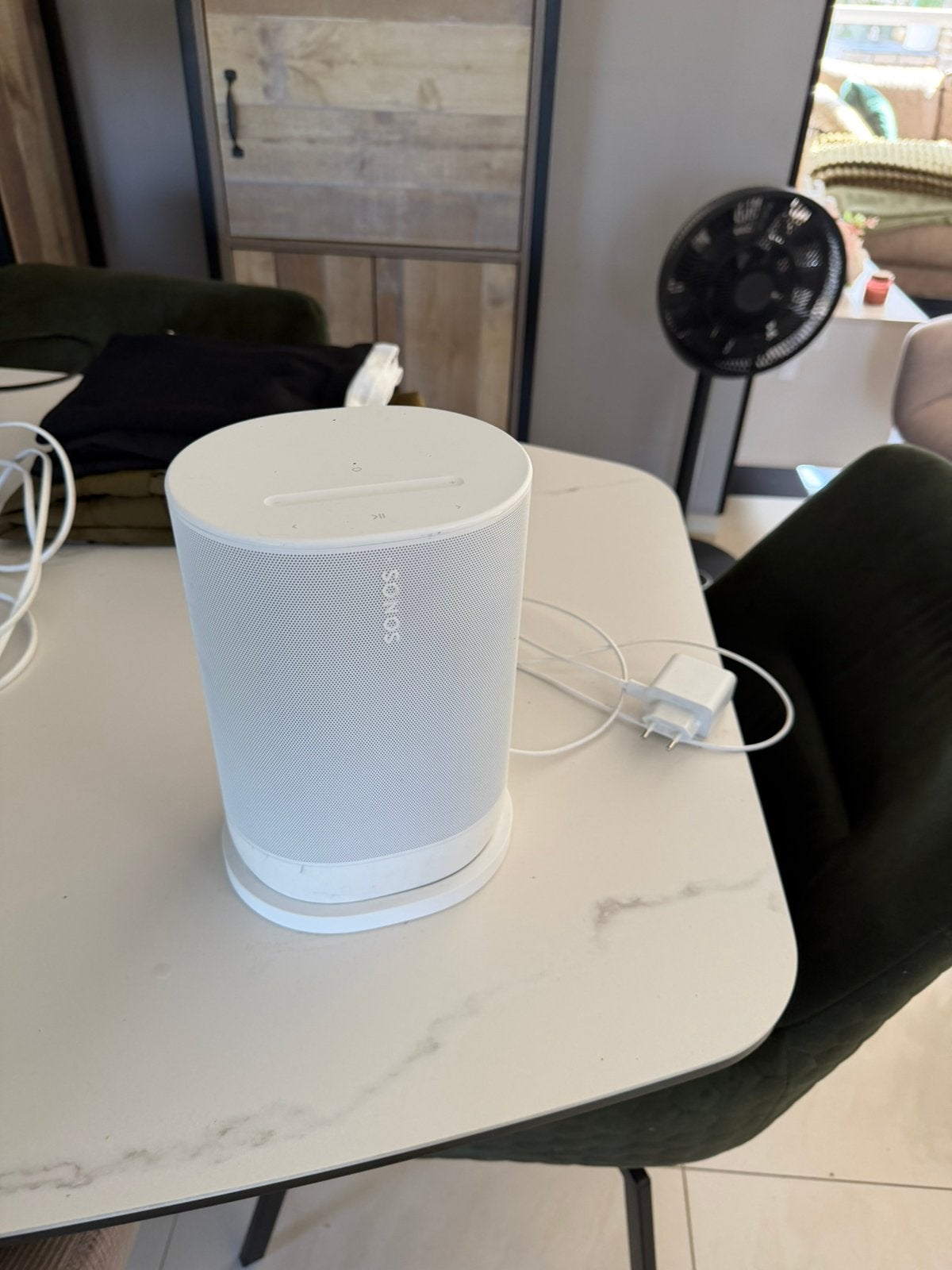 Witte sonos move te koop, Ophalen, Zo goed als nieuw, Sonos