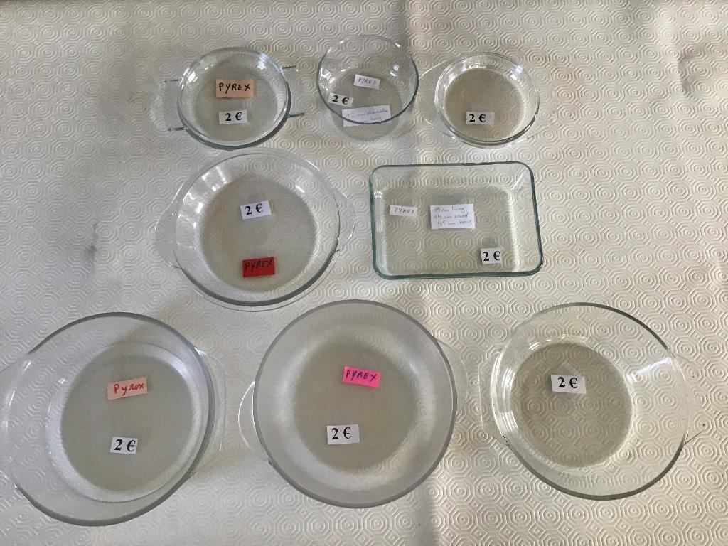 8 plats à four en pyrex (ou similaire) à 2 euros chacun, Maison & Meubles, Enlèvement ou Envoi, Comme neuf