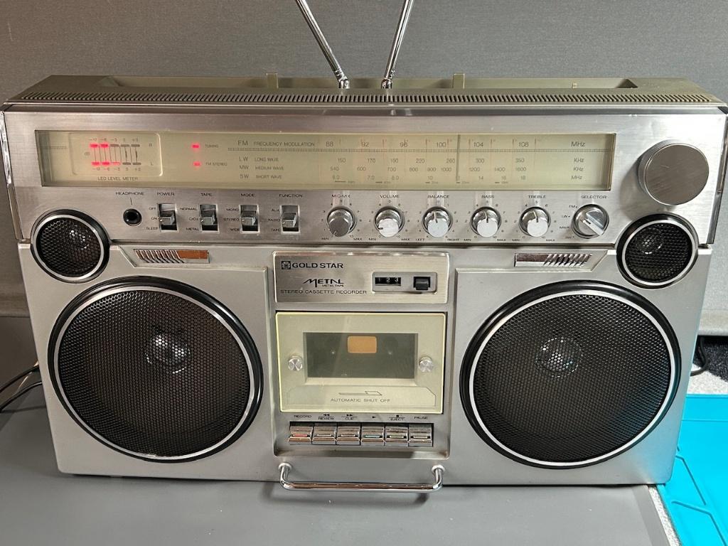 RADIO GOLDSTAR  TSR-640, TV, Hi-fi & Vidéo, Enlèvement, Comme neuf, Radio