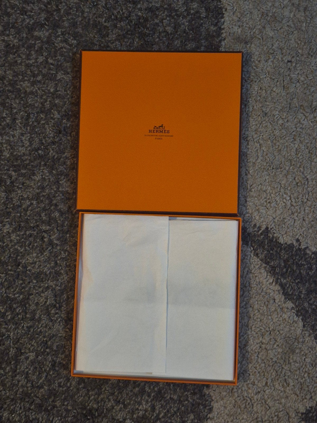 Carré de soie Hermès authentique "Tahiti" (1971), Enlèvement ou Envoi