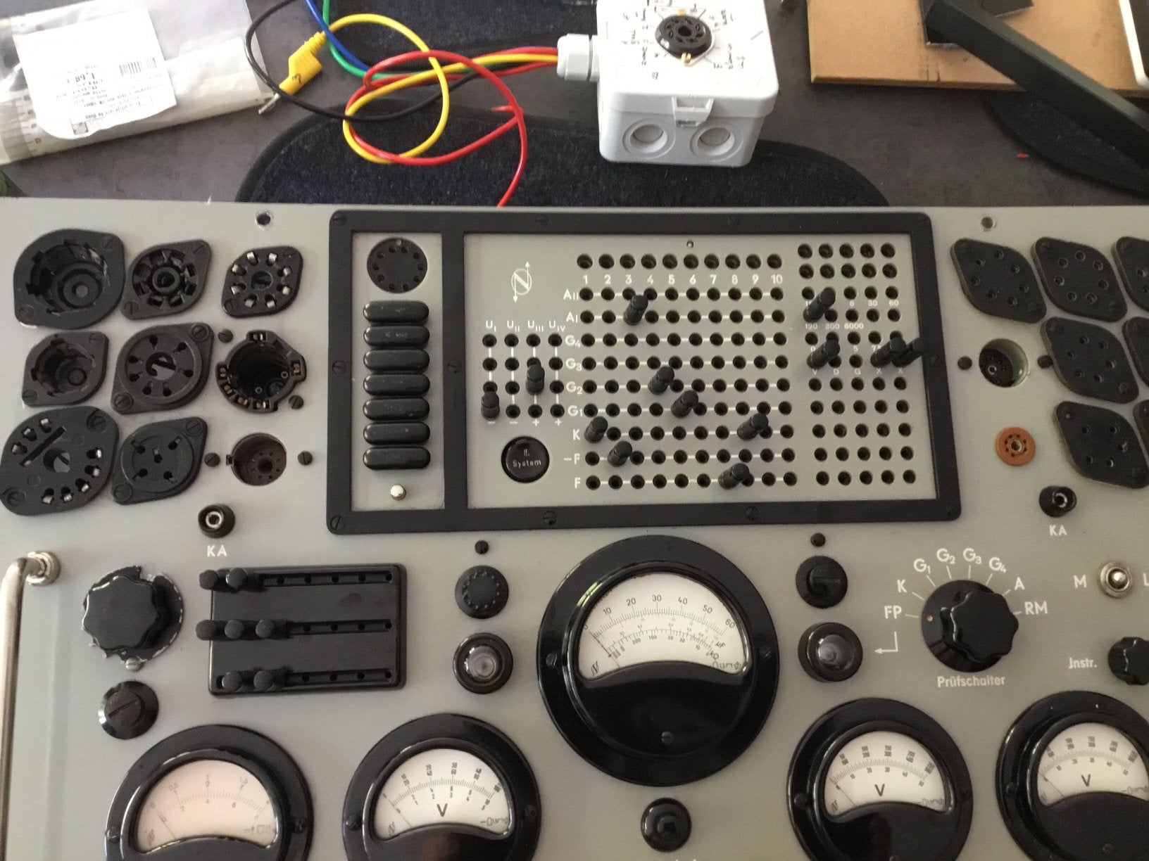 Neuberger RPM370 tube buizen tester, Ophalen