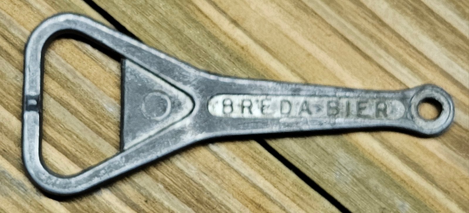 3 Hoefijzers Breda Bier flesopener
Dit is een vi, Verzamelen, Ophalen of Verzenden, Flesopener