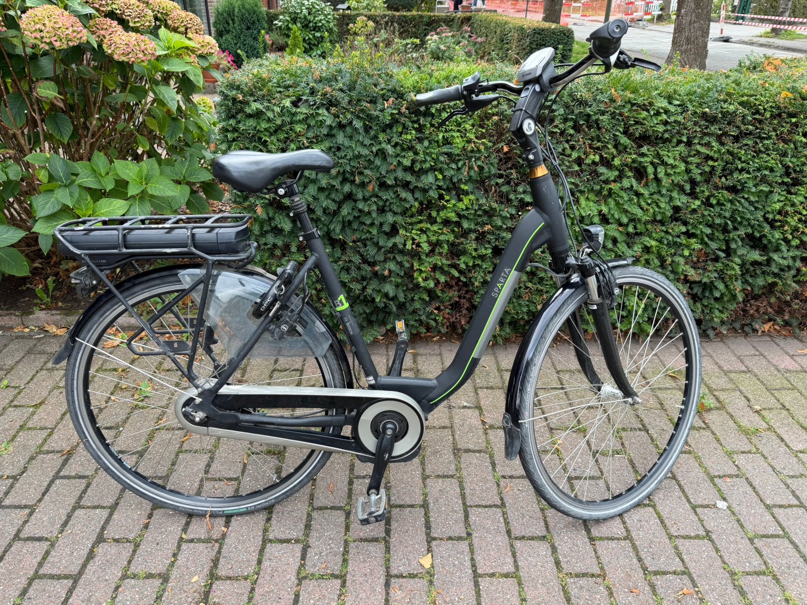 Elektrische damesfiets Sparta, Fietsen en Brommers, Ophalen, Zo goed als nieuw, Sparta