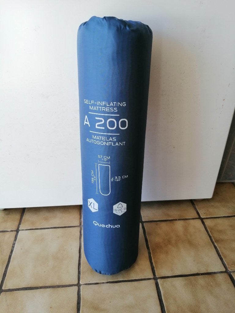 kampeerspullen ( kast , tafel , stoeltjes en matras ), Ophalen, Gebruikt