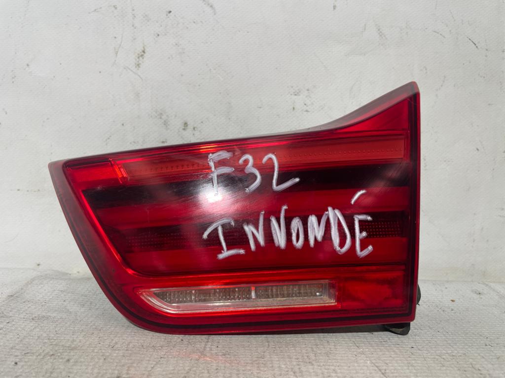 Feu arriere droit INNONDE BMW F32 LCI    6321 7426052   10, Enlèvement, Utilisé, BMW