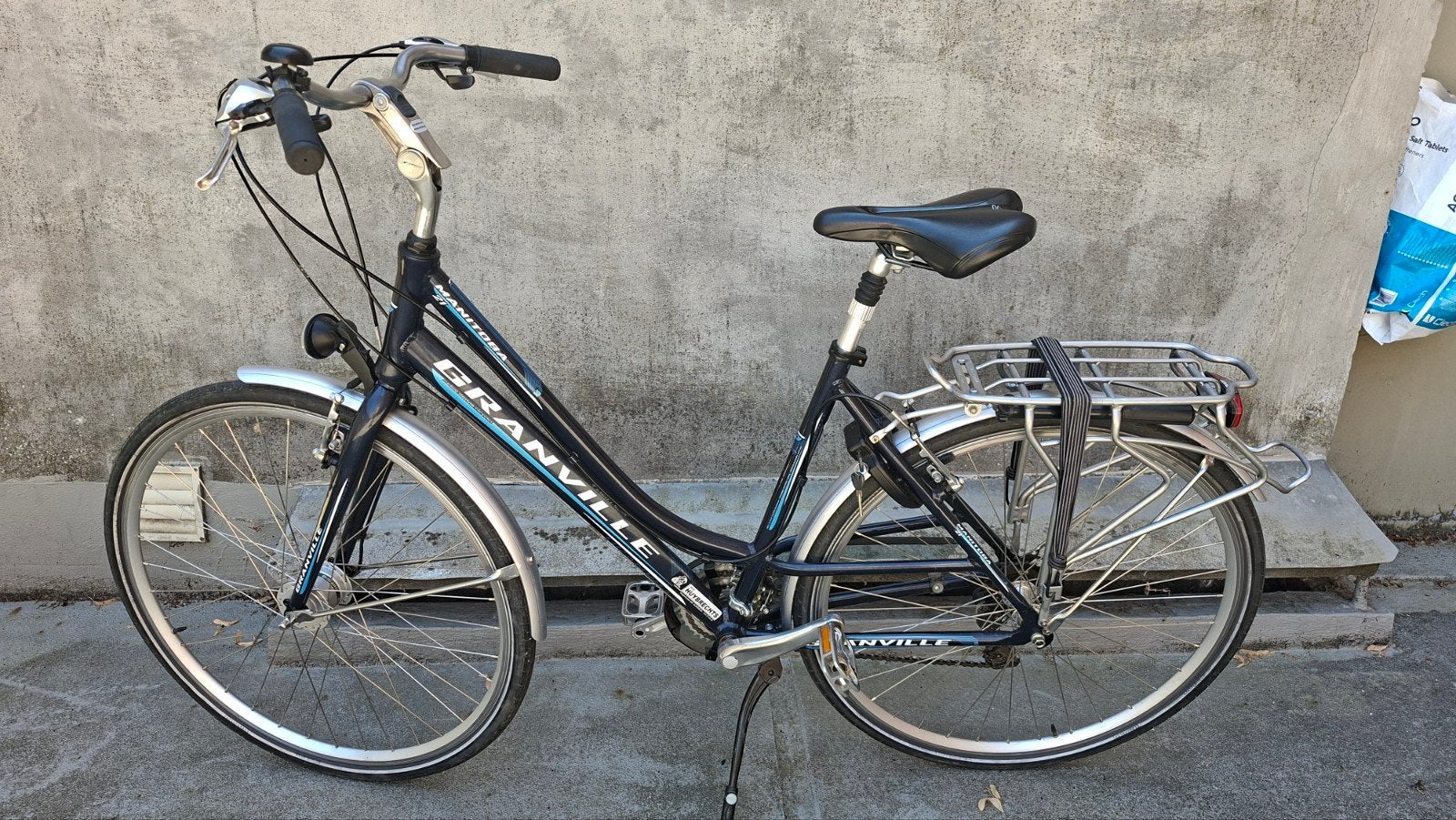 Lichte alu damesfiets Nieuwstaat, Fietsen en Brommers, Ophalen, 28 inch