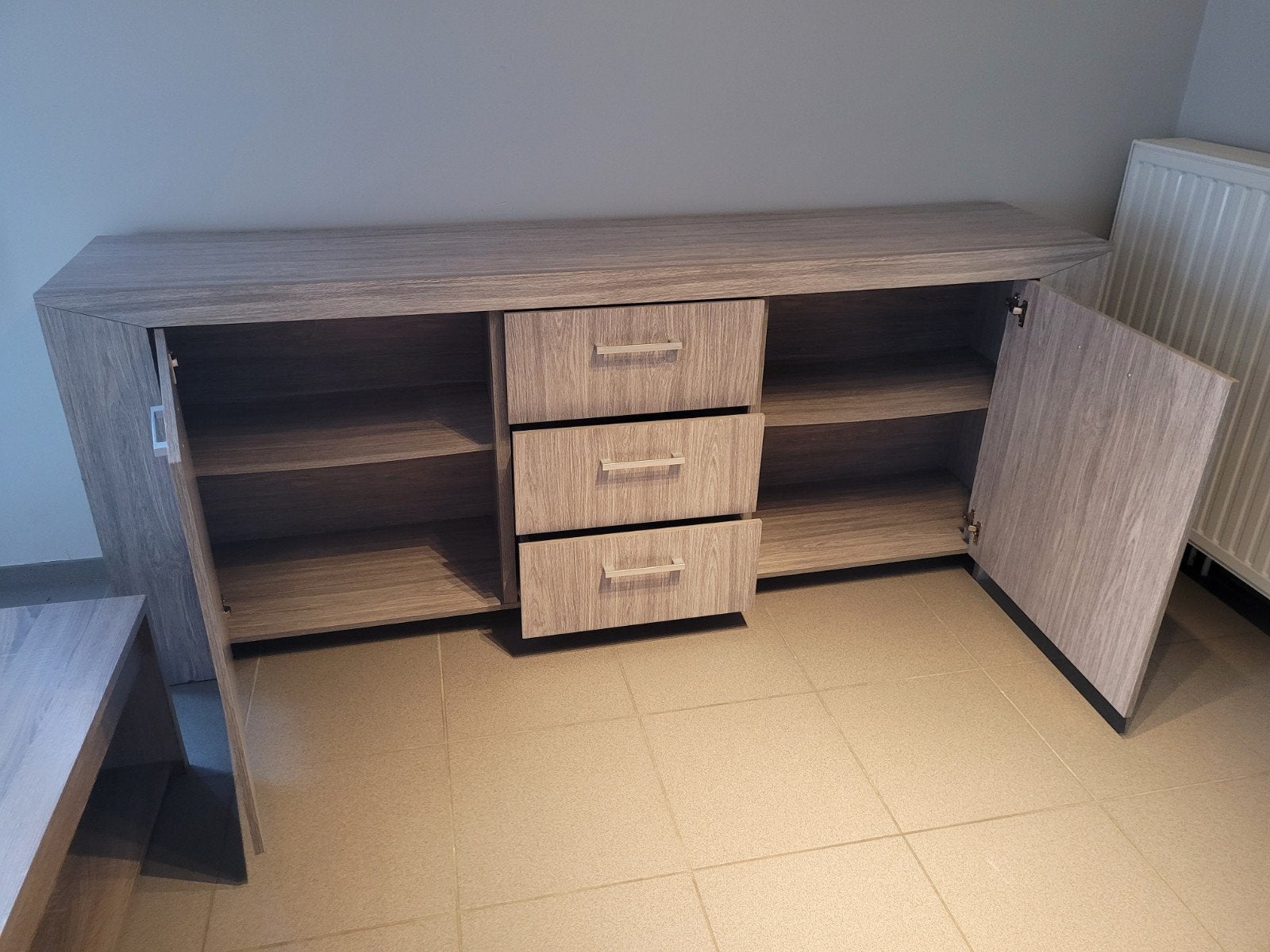 Dressoir, barkast en TV kast, Enlèvement
