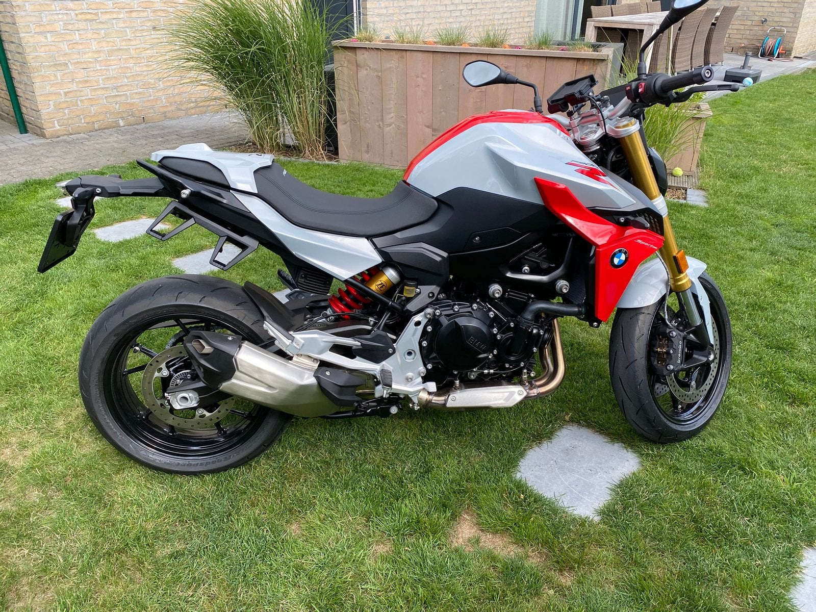 BMW F900R BJ 2020, Motos, Permis Moto A, Occasion, Plus de 35 kW, 2 cylindres